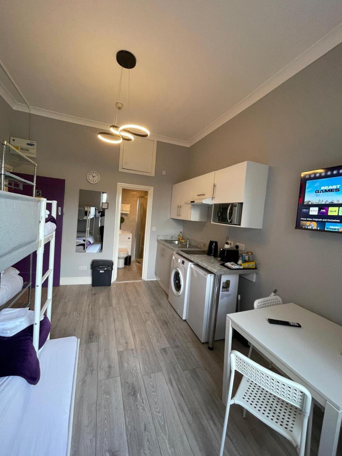 Westminster Inn ลอนดอน ภายนอก รูปภาพ